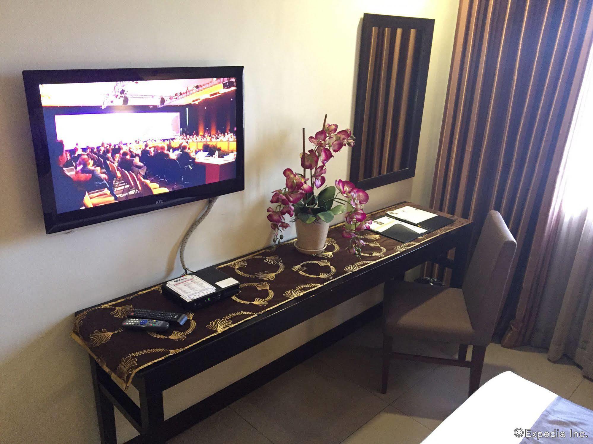 Gt Hotel Bacolod Dış mekan fotoğraf