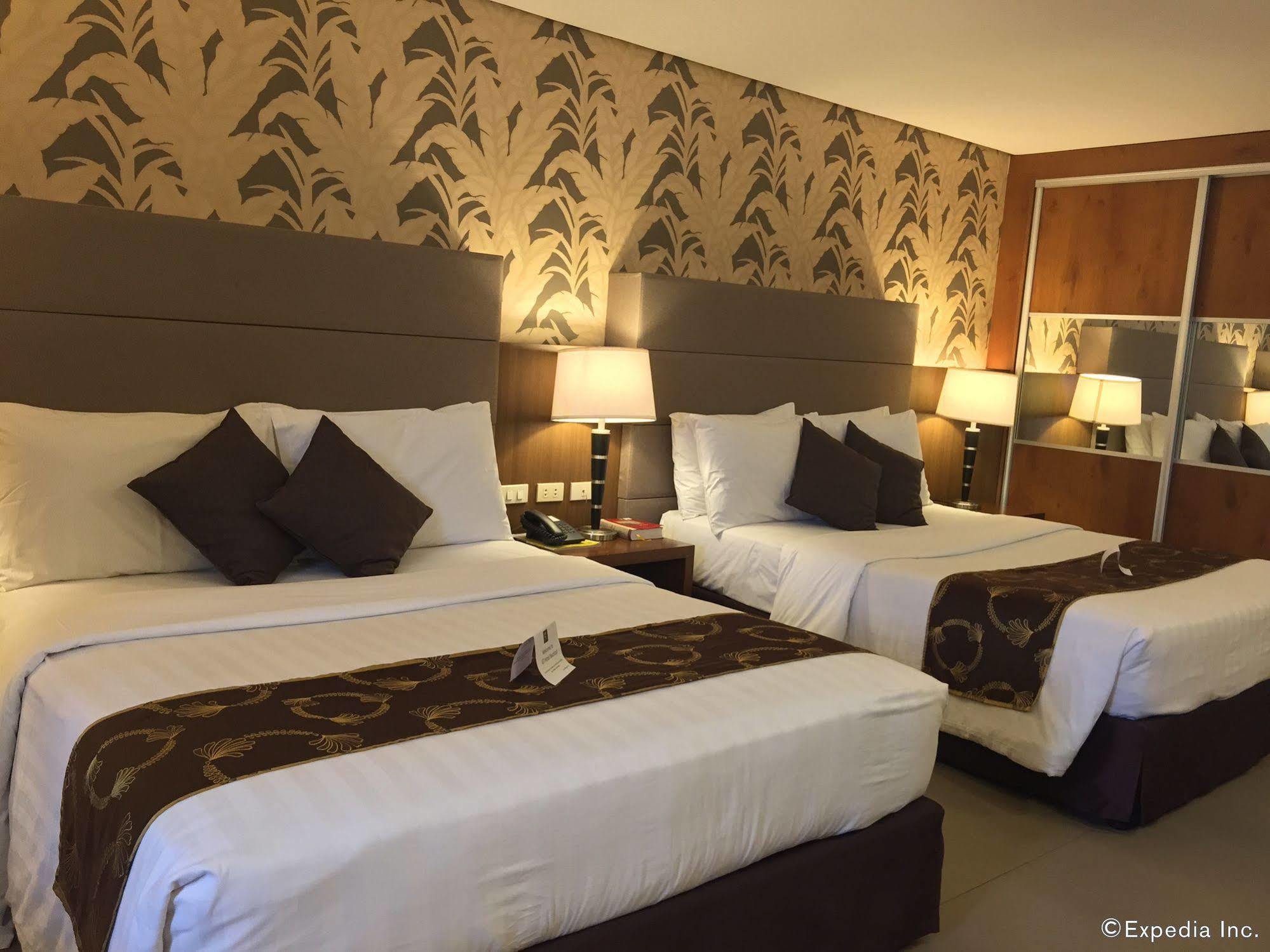 Gt Hotel Bacolod Dış mekan fotoğraf