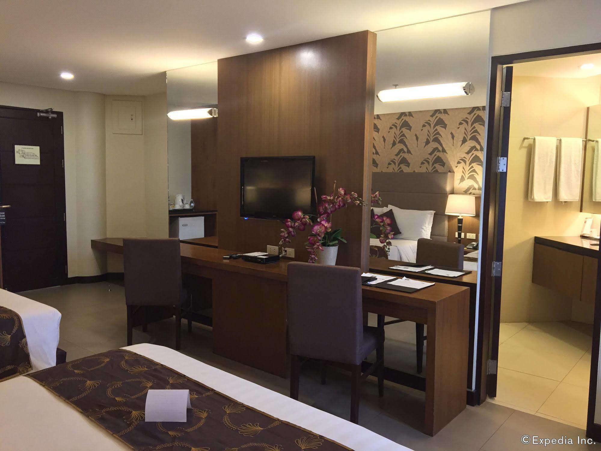 Gt Hotel Bacolod Dış mekan fotoğraf